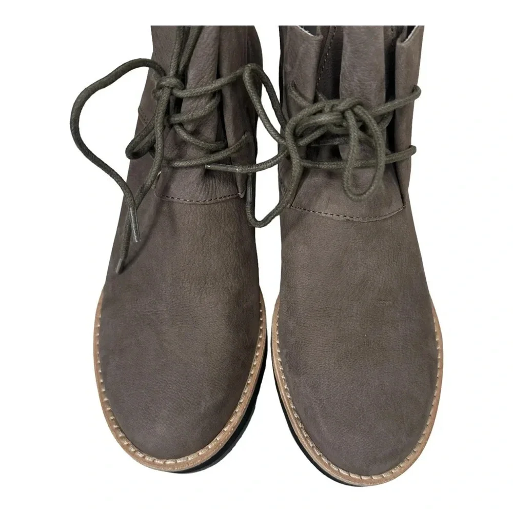 Eileen Fisher Women's Gray Capa Wedge Bootie. Sz: 6
